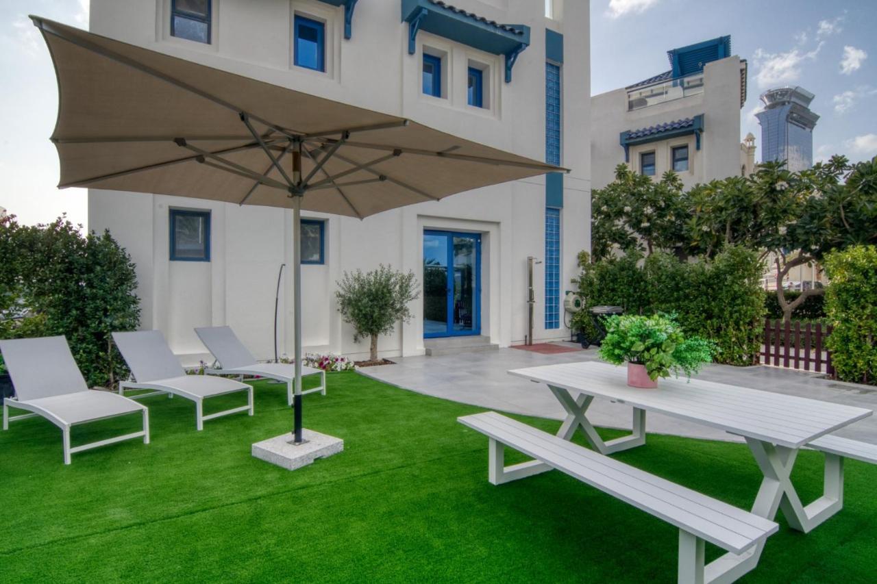 Stunning Palm With Rooftop Garden, Style Pool And By Exclusive Homes * Dubai